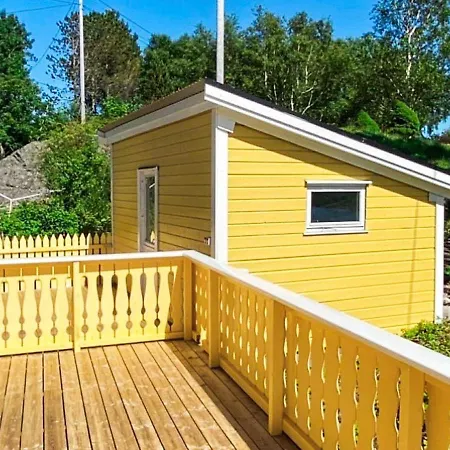 Holiday home Five-bedroom In 2 Vevang