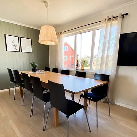 Five-bedroom In 2