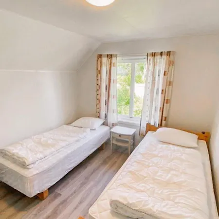Holiday home Five-bedroom In 2